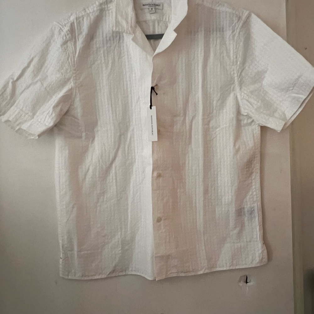 Banana Republic White Casual Button Down Shirt
